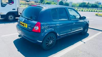 benz e200