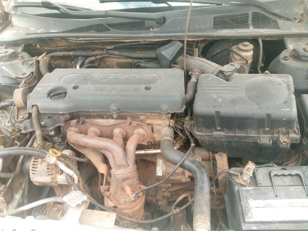 A picture of 2010 Toyota camry