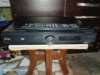 A picture of 45 Watts LG Home Theater Engine. No Bluetooth OO