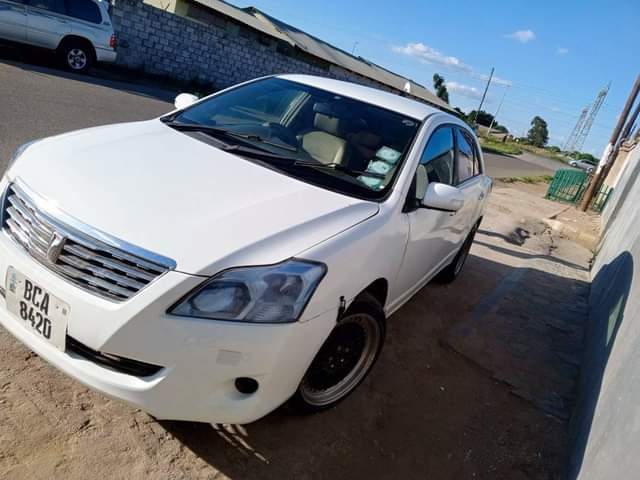 toyota premio