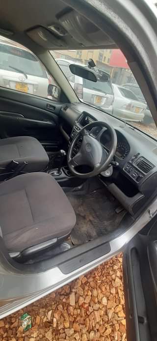 A picture of Toyota probox UGX 19 000 000