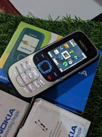 A picture of NOKIA 2322 MPYAA FULL BOX KWA ELFU 27 TU... 0782605797