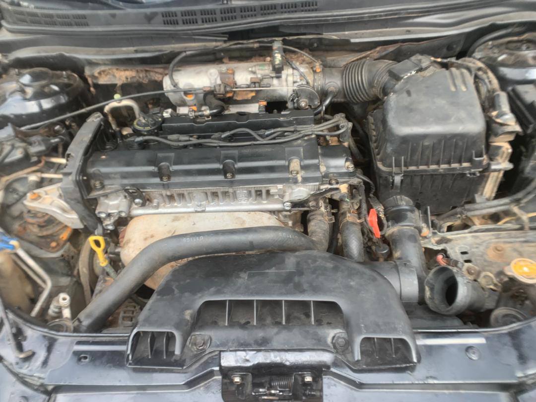 A picture of HYUNDAI Elantra 2009 Engine AC gear perfectly good