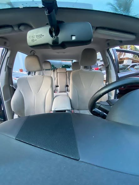 A picture of Toyota venza 2015 toks