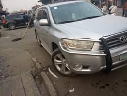A picture of Toyota Highlander Location aba Engine 100 Gear 100 Ac100 Price
