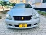 A picture of TOYOTA CROWN BEI MILIONI 12