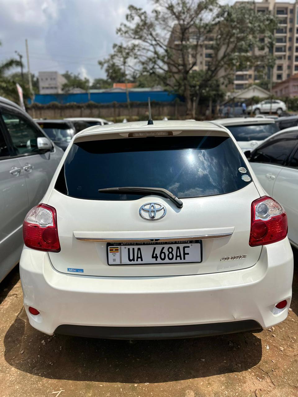 toyota auris
