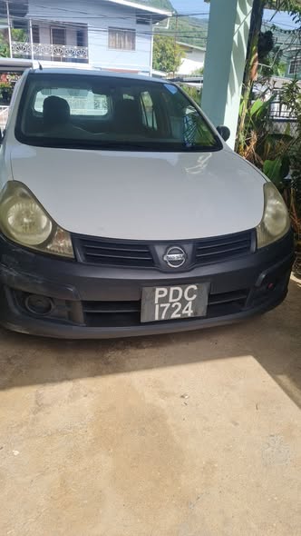 nissan ad wagon