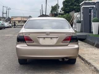 A picture of Clean 2005 ES330 for sale