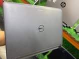 A picture of Dell Touchscreen used abroad SA
