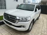 A picture of LANDCRUISER VX VXR UN REGISTERED 0765242424 Call WhatsApp INSTAGRAM Magari