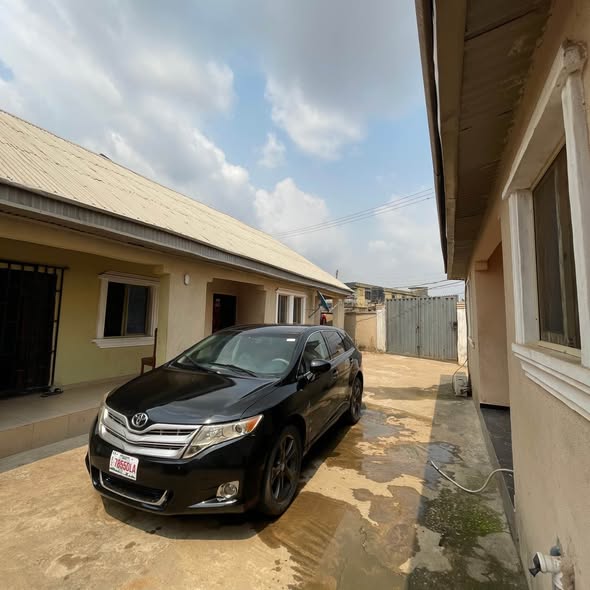 A picture of Toyota Venza