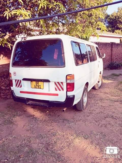 used toyota hiace