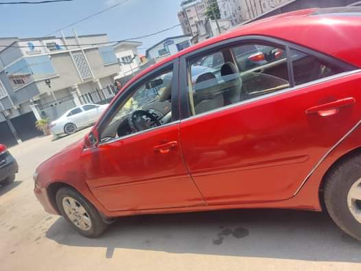 A picture of Toyota camry 2004 mode engine gear ac working perfectly location