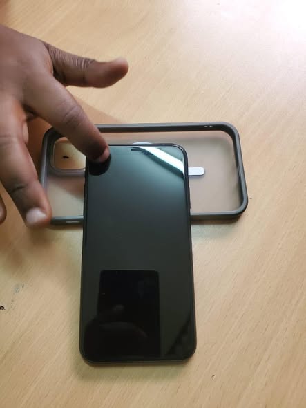 A picture of Iphone XR