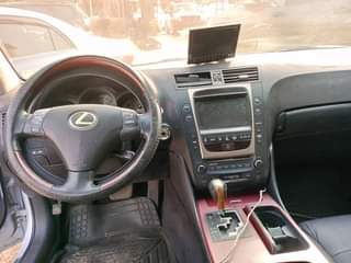 A picture of Lexus GS350 05