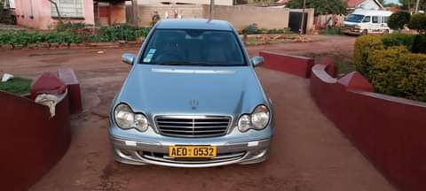 classifieds/cars mercedes
