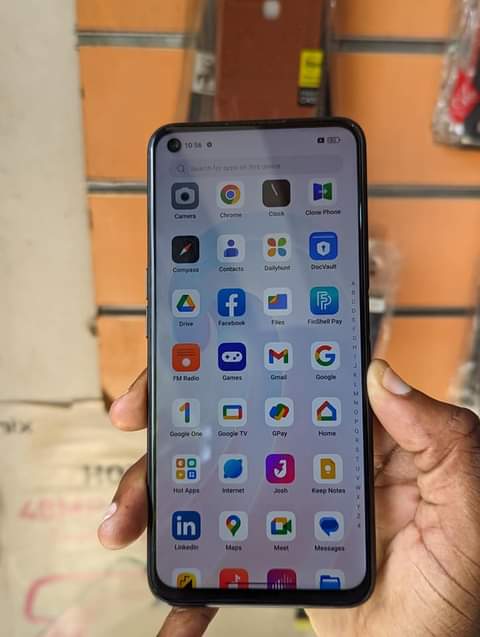 A picture of Oppo A96