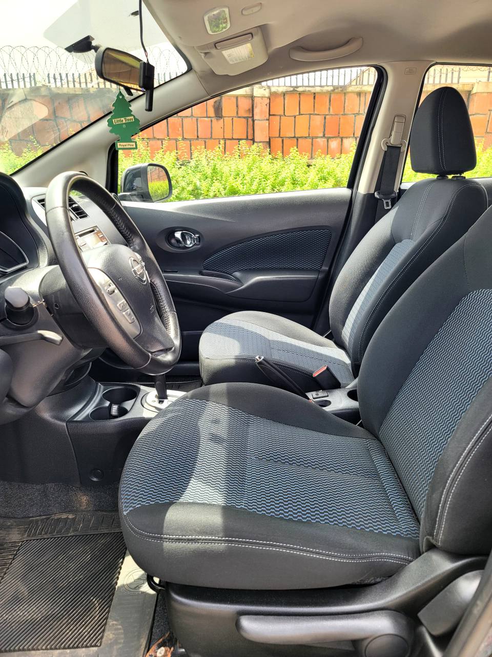 A picture of Foreign used 2014 Nissan versu