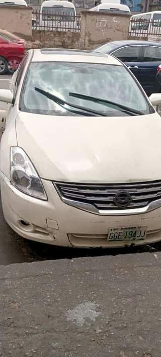 A picture of Nissan Altima 2011