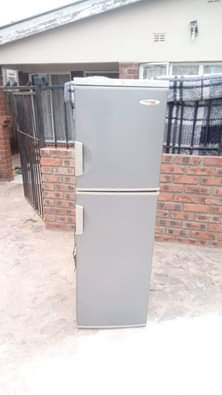 classifieds/fridges