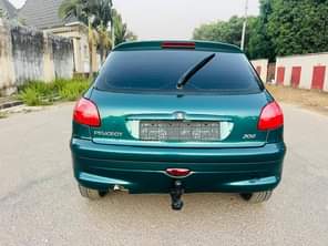 A picture of Extremely clean Peugeot 206 manual normal hand Belgium standard super