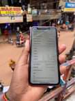 A picture of iPhone XR 64gb Face ID True Tone Battery health 92
