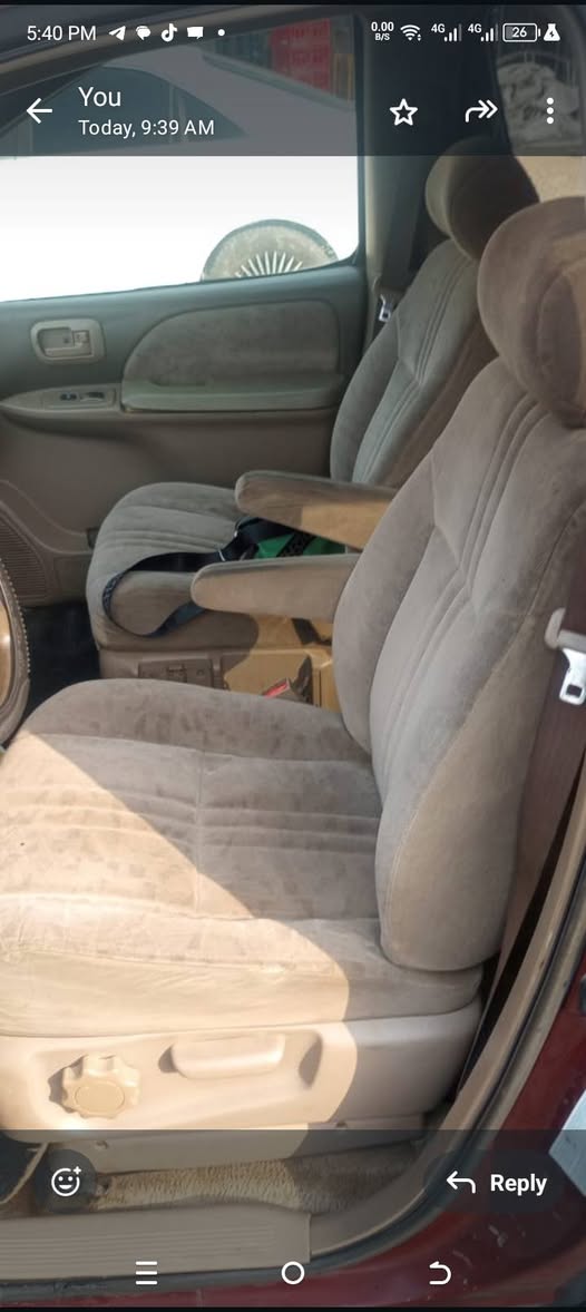 A picture of Toyota sienna 2002 1year used