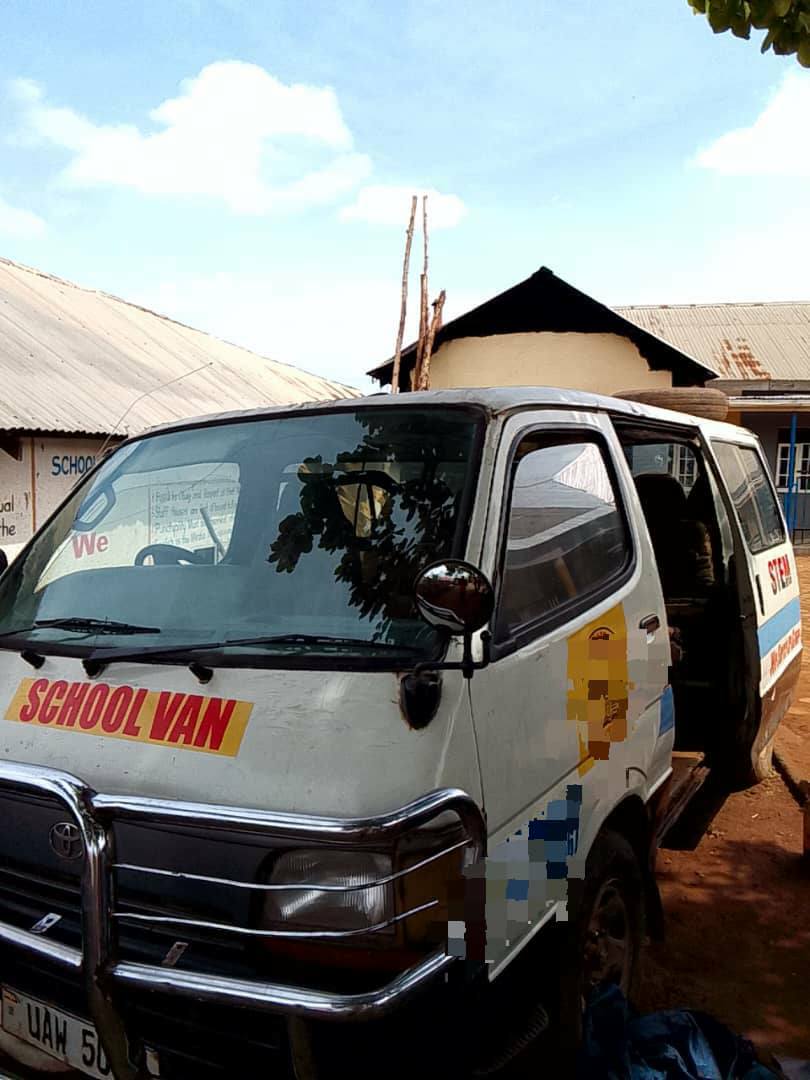 used toyota hiace