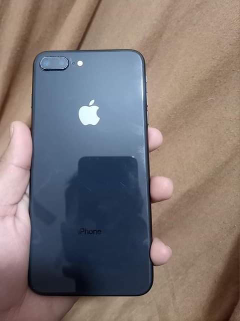 A picture of I phone 8 plus
