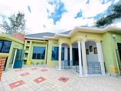 self compound houses