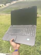 A picture of Toshiba core 3 Ram 4gb hdd 500gb procesor 2.20ghz chaji