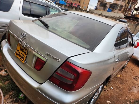 A picture of Premio 2006 model on sale