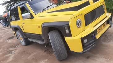 A picture of NISSAN SAFAR