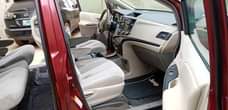 A picture of Toyota sienna 2014 full option