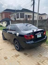 A picture of Very perfect 2004 Toyota Corolla. Location is Oworoshoki Lagos. 081