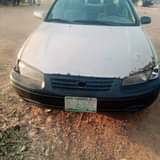 A picture of 2000 Toyota Camry Pencil light