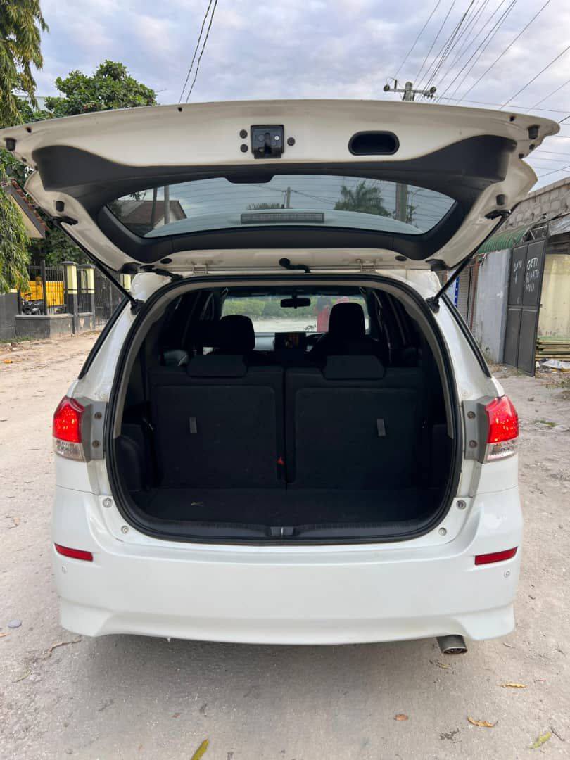 A picture of Toyota wish