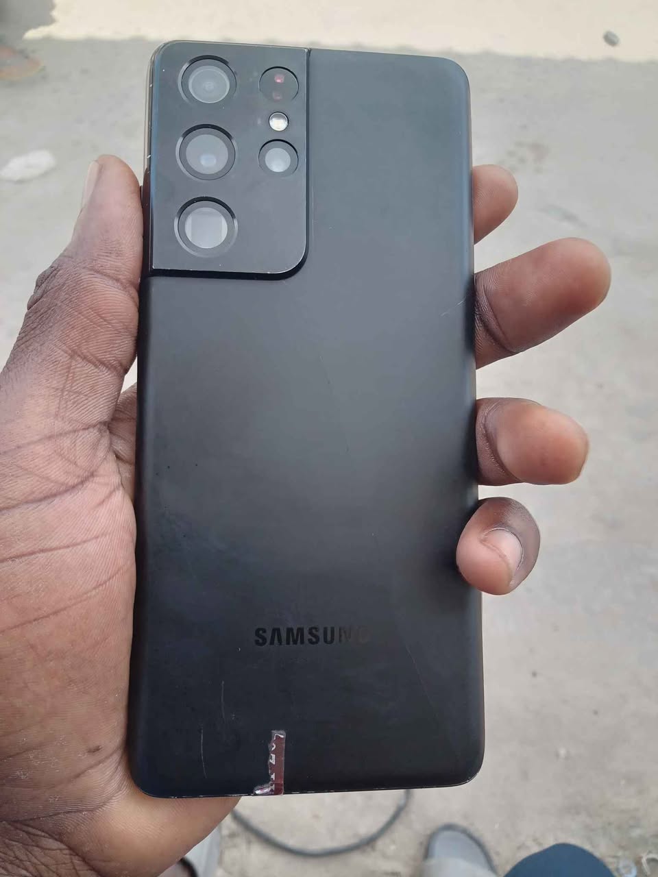 A picture of Samsung S21 Ultra 128GB RAM 12GB