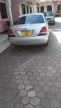 A picture of 2005 toyota Mark 2 gx 110
