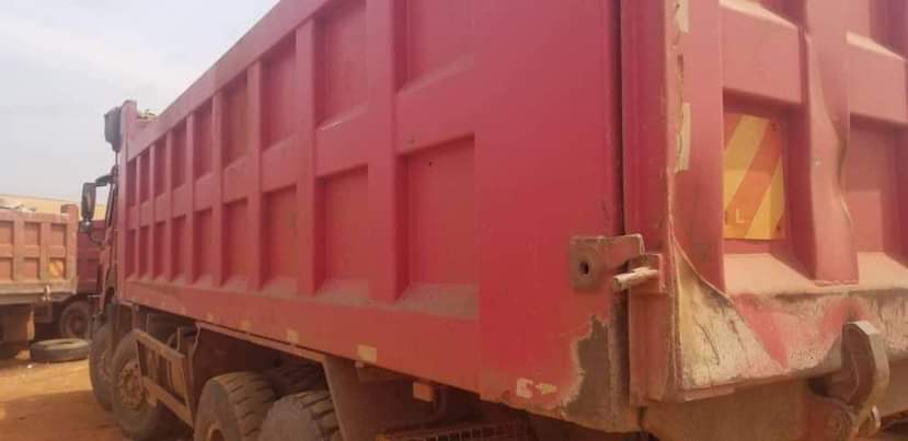 A picture of 2021 Sinotruck Howo