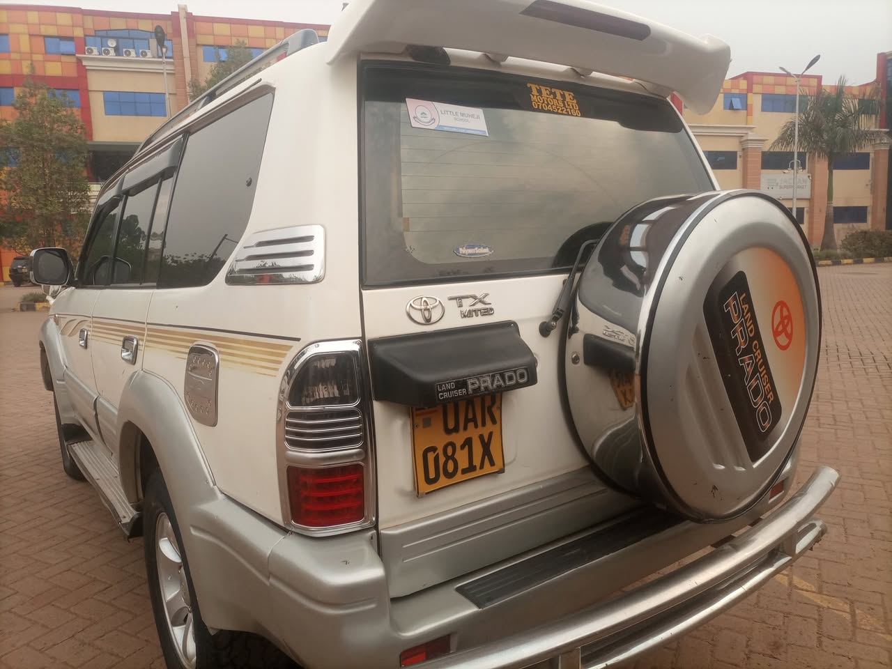 A picture of LAND CRUISER PRADO TX UAR AT 22.5M ITS A BUY