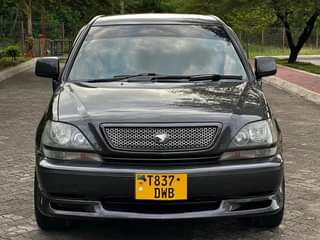 A picture of 2
