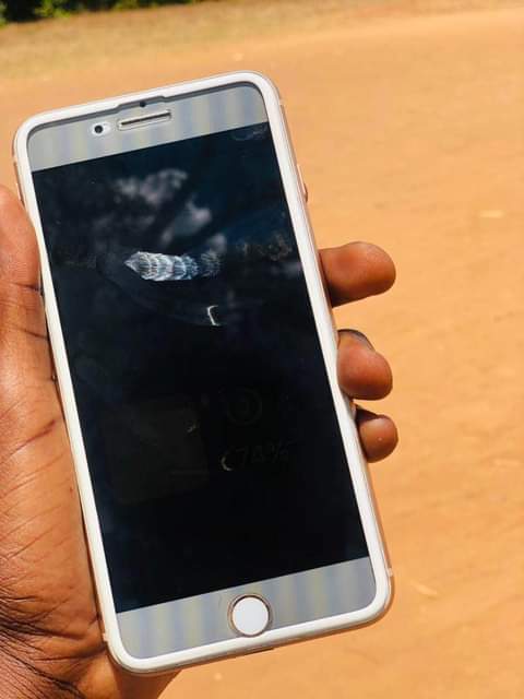 A picture of IPHONE 8 Gb256 haina kipengere piga sm au nichk 0712753478