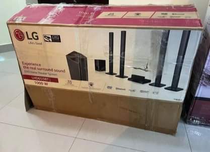 A picture of LG home theater Wat1000