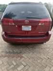 A picture of Toyota sienna 05