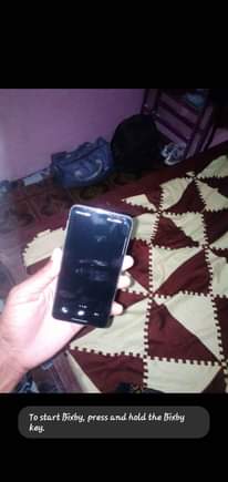 A picture of S10 e gb 128 ram 6gb kali bado mpya imenyooka