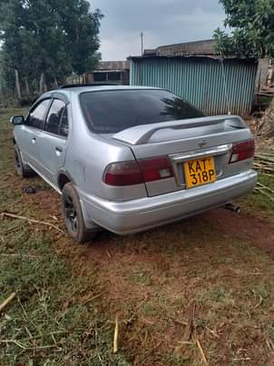 A picture of 1997 Nissan Sunny