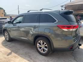 A picture of Toks Standard Toyota Highlander 2015 XLE 25 3M LAST