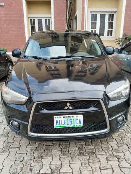 A picture of Local used Mitsubishi Outlander Sports 2011